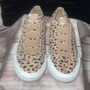 Blowfish Malibu leapord print sz 7.5
